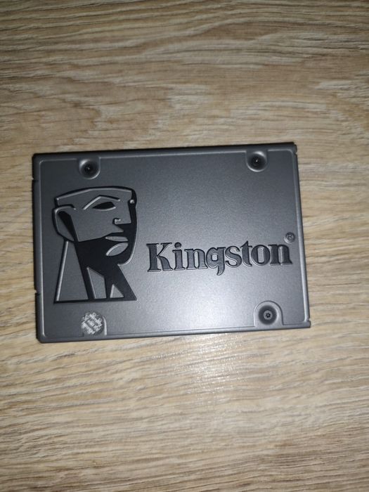 Kingston SSD 480 ГБ. ,