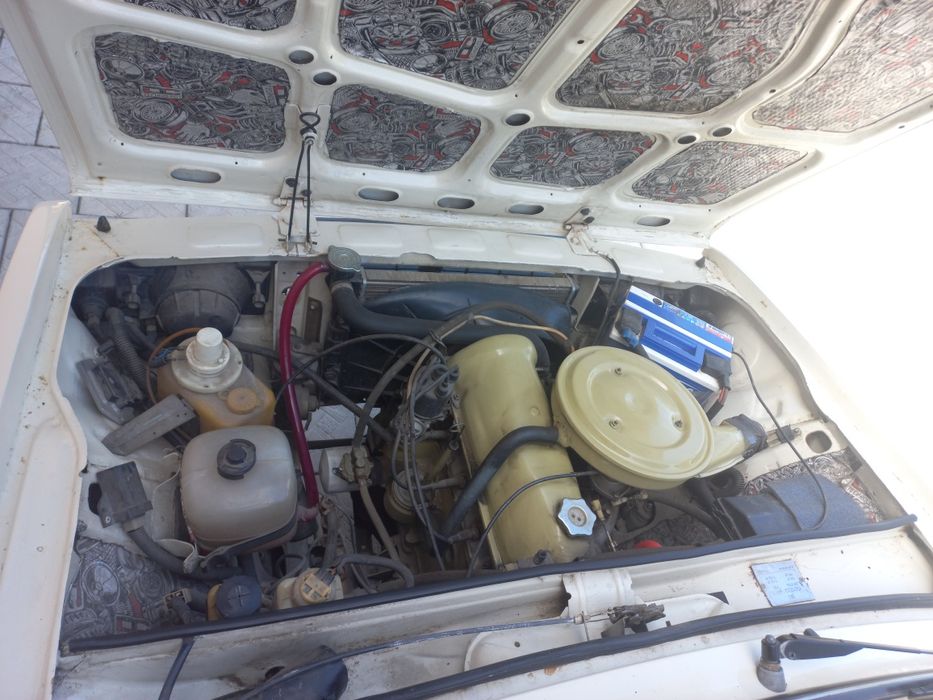 Машина ваз лада 2105