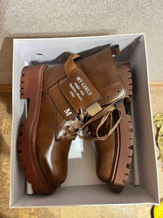 Ботинки новые 37 размер 4000тг