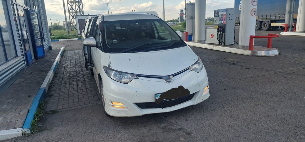 Эстима  полный привод