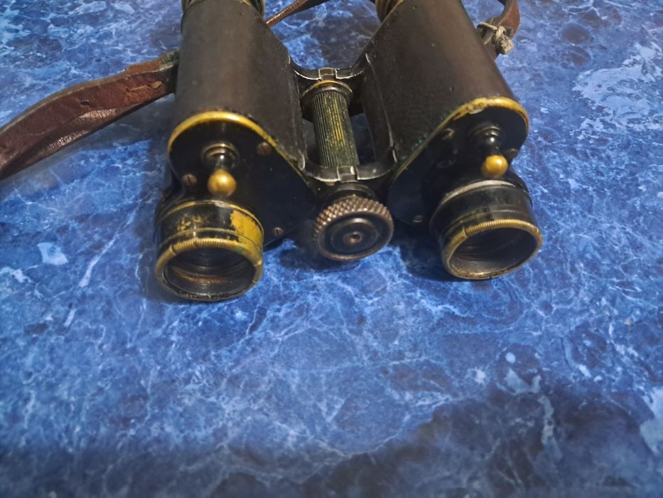 Vând binoclu militar din primul război mondial