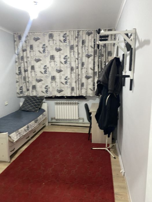 Уй сатылады. 200 кв метр