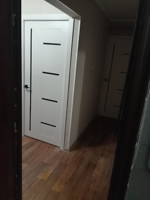 Срочно продам 2 х ком кв