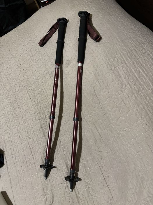 Щеки за туризъм Decathlon Arpenaz 200