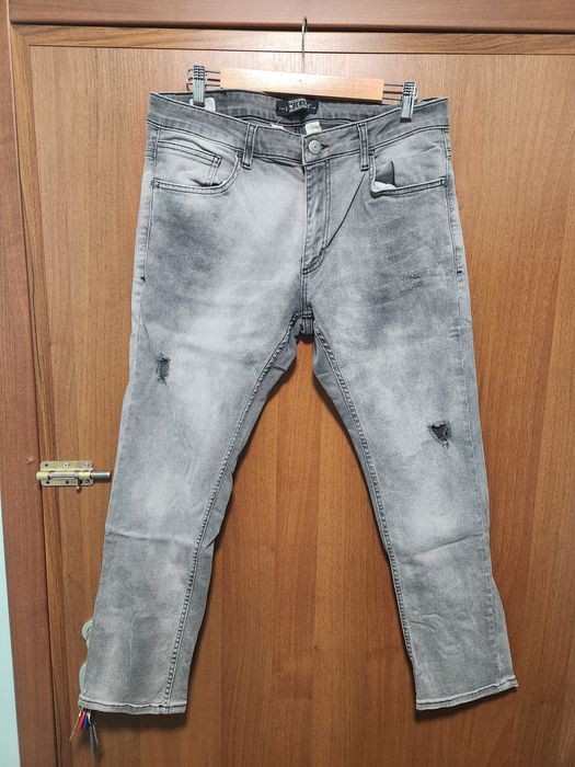 Мъжки дънки Jack and Jones