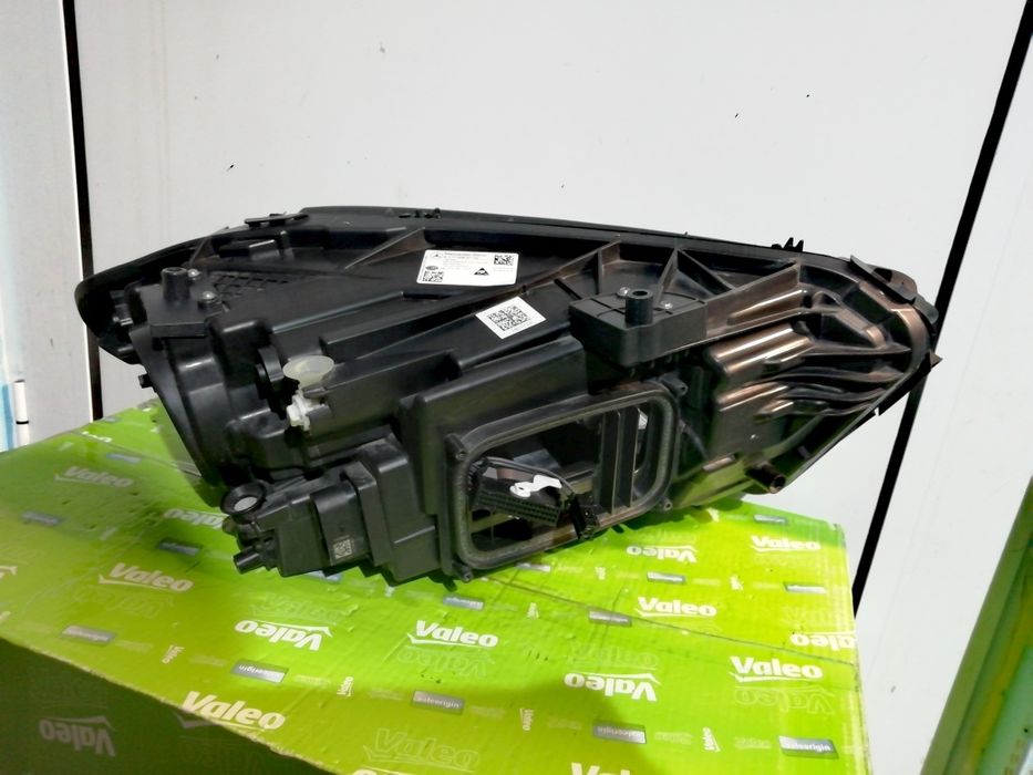 Фар Фарове за Мерцедес А класа А177 / Mercedes A class W177 LED HIGH.