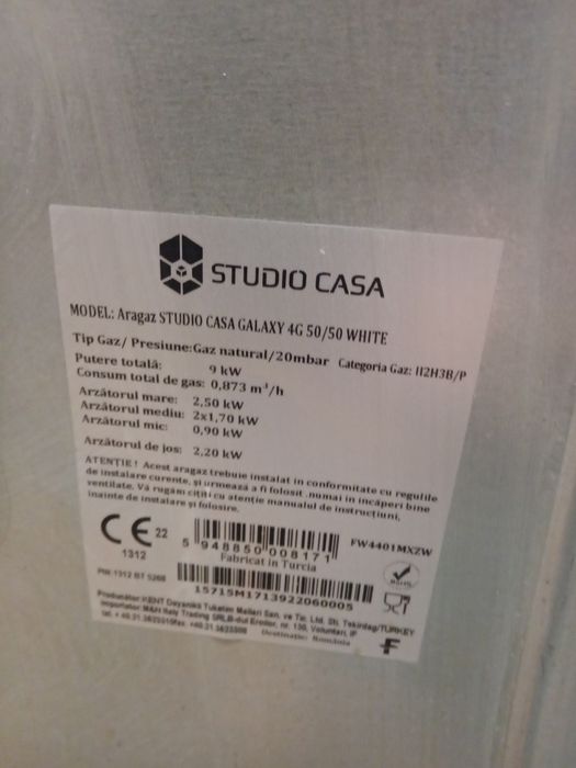 Vând aragaz Studio Casa nou