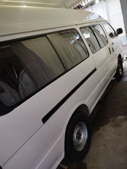 Mikroavtobus foton sotiladi