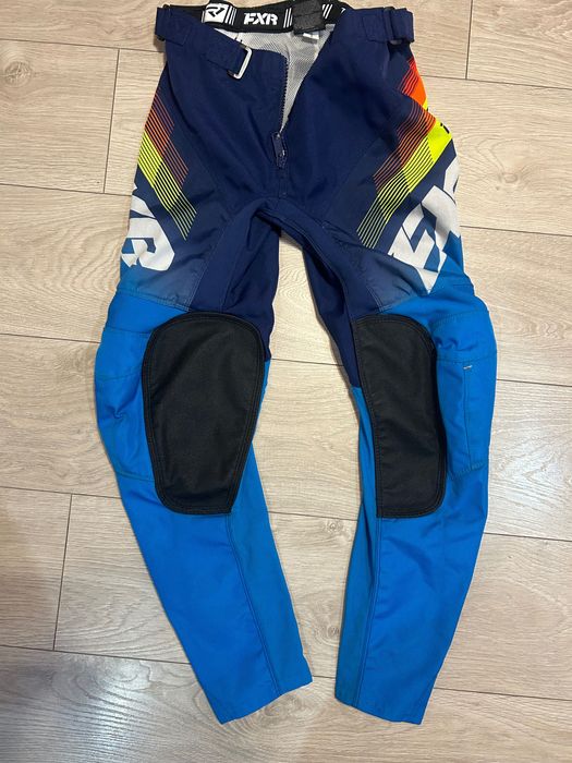 Екип за кросов мотор