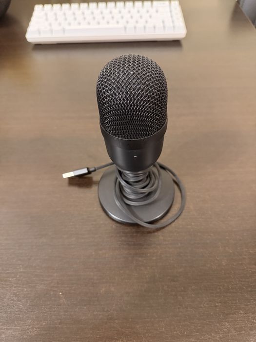 Microfon RAZER Seiren Mini