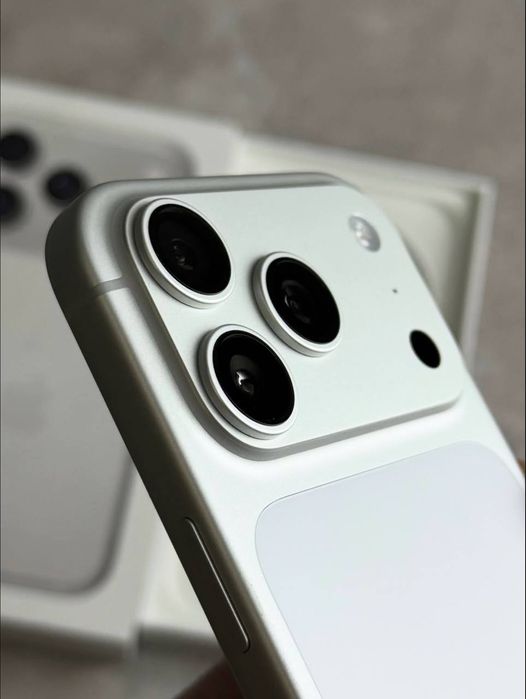 Iphone 17pro 512gb