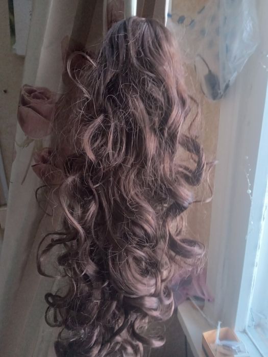 Продам парик .г Рудный.