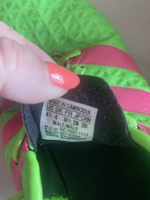 Стоножки 36 номер с подарък кори Адидас