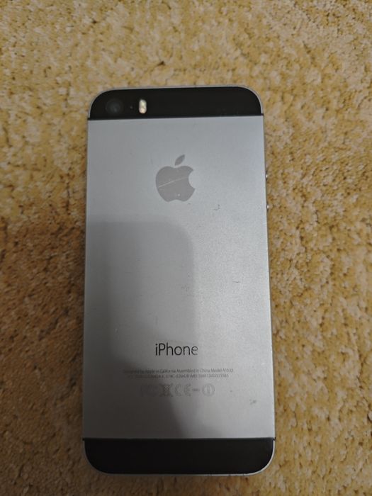 Продам Iphone 5s на запчасти