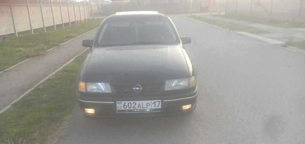 Опел вектра седан