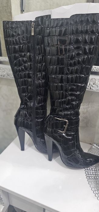 Лаковые сапоги 35