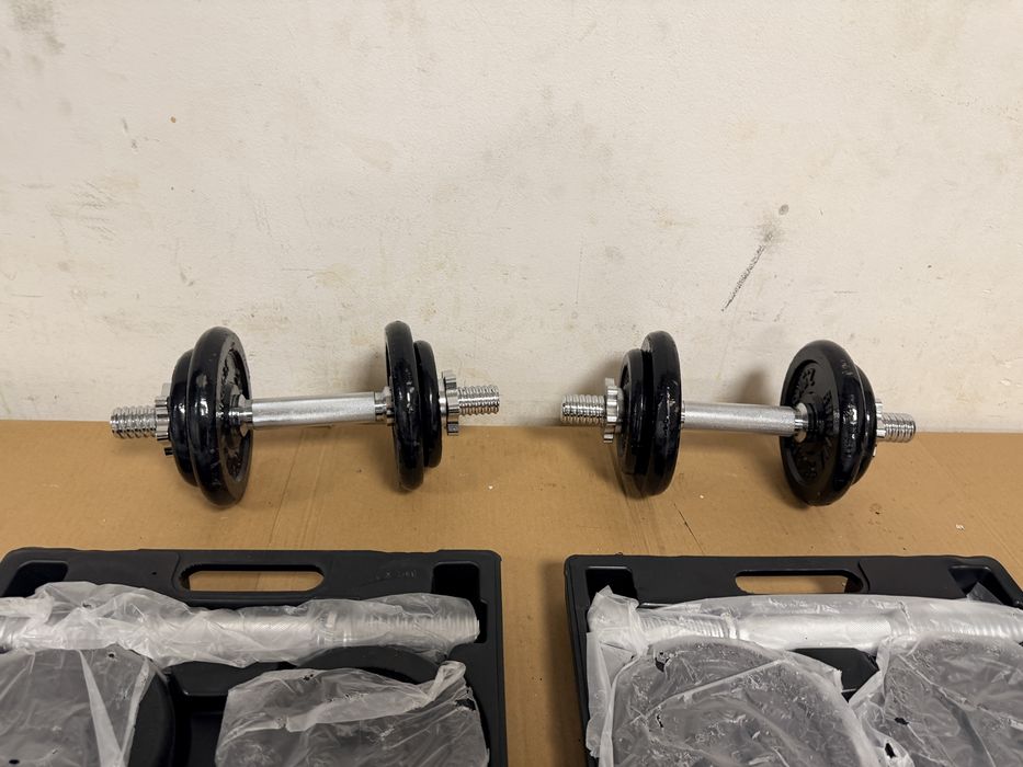 Gantere Reglabile noi cu geanta set 20 kg noi Germany pret 250 lei, am si mai mari