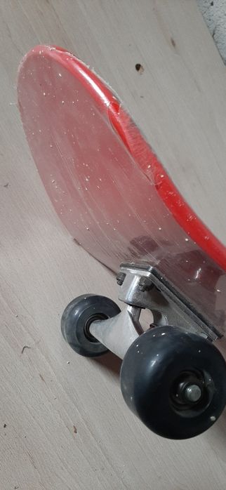 De vânzare skateboard