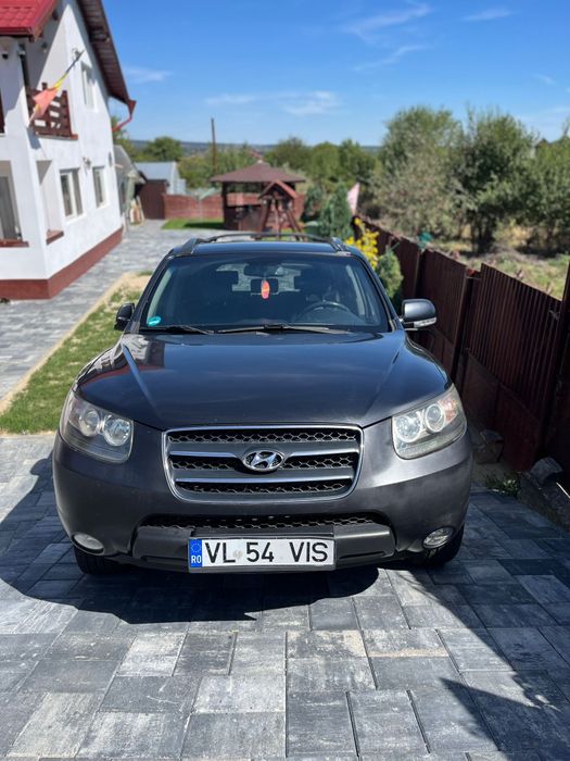 Vând Hyundai Santa Fe 2