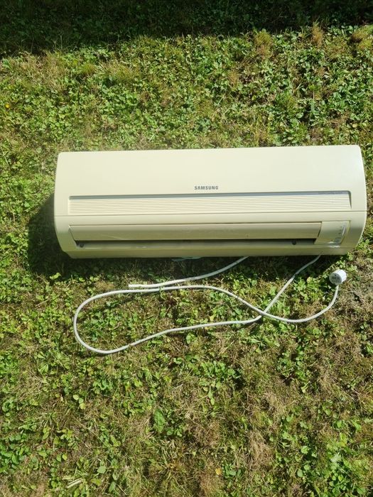 Aparat aer conditionat Samsung