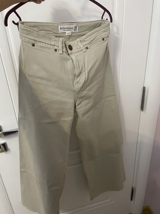 Дънки Stradivarius - бежови и черни