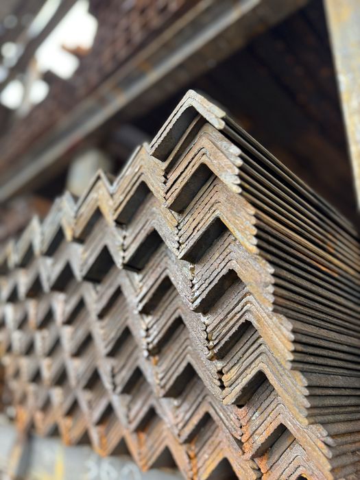 Armatura Ugolnik Shveller palasa purut