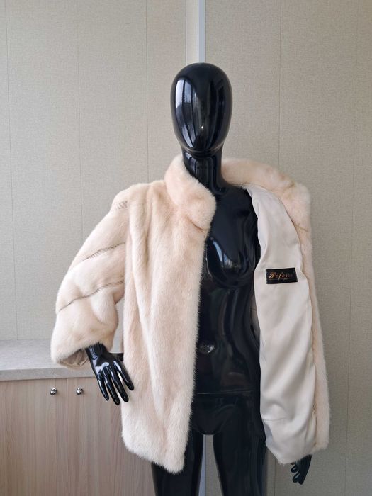 Haină blană nurcă , Naturala, culoare bej