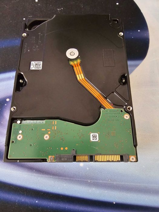 Seagate Exos X16 12TB HDD ST12000NM001G 3.5" SATA Enterprise NAS хард диск - 100% здраве