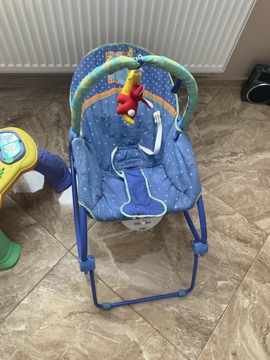 Fisher Price шезлонг и музикална масичка