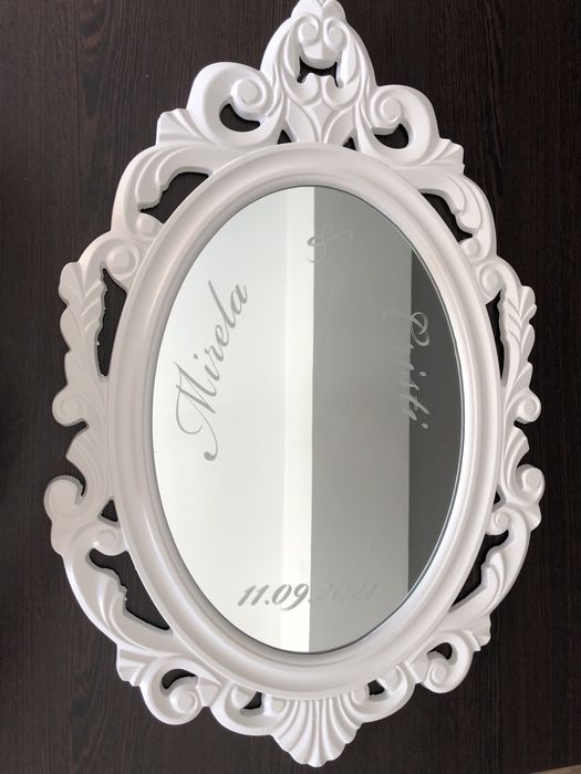 Oglinda de mireasa personalizata gravata  cu numele  si data nunti