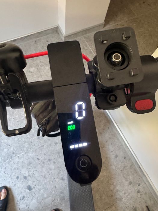 Xiaomi M 365 Pro Електрическа тротинетка