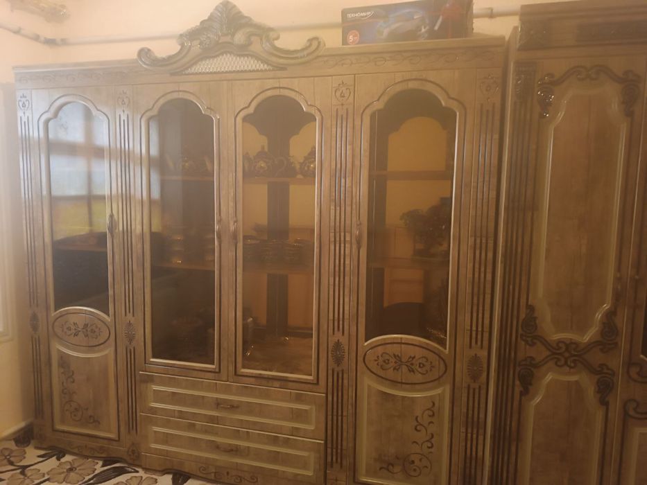 Srochna Uy jihozlari sotiladi