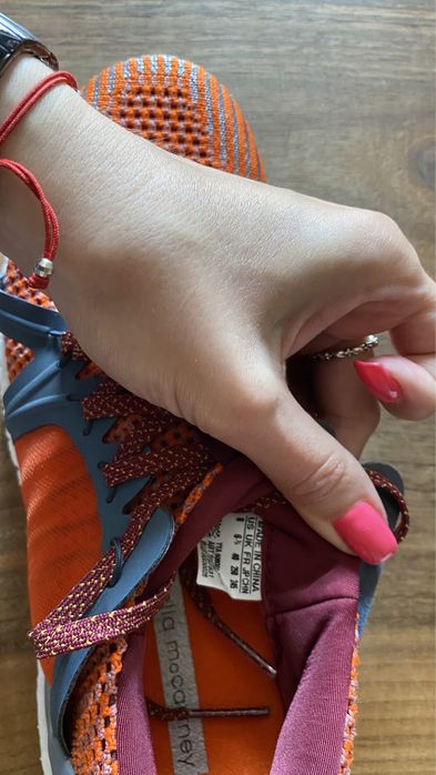 Маратонки adidas ultra boost!