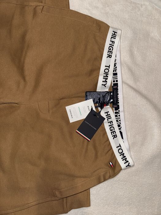 Pantaloni lcu eticheta