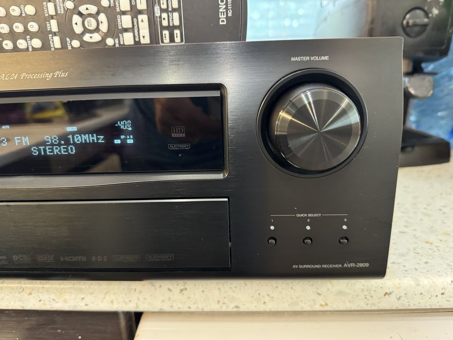 Denon AVR-2809 resiver
