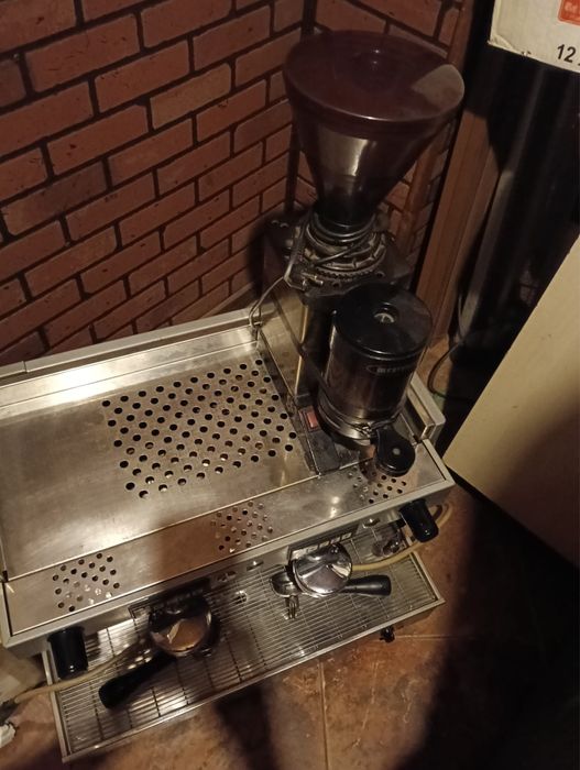 Espressor profesional + rasnita