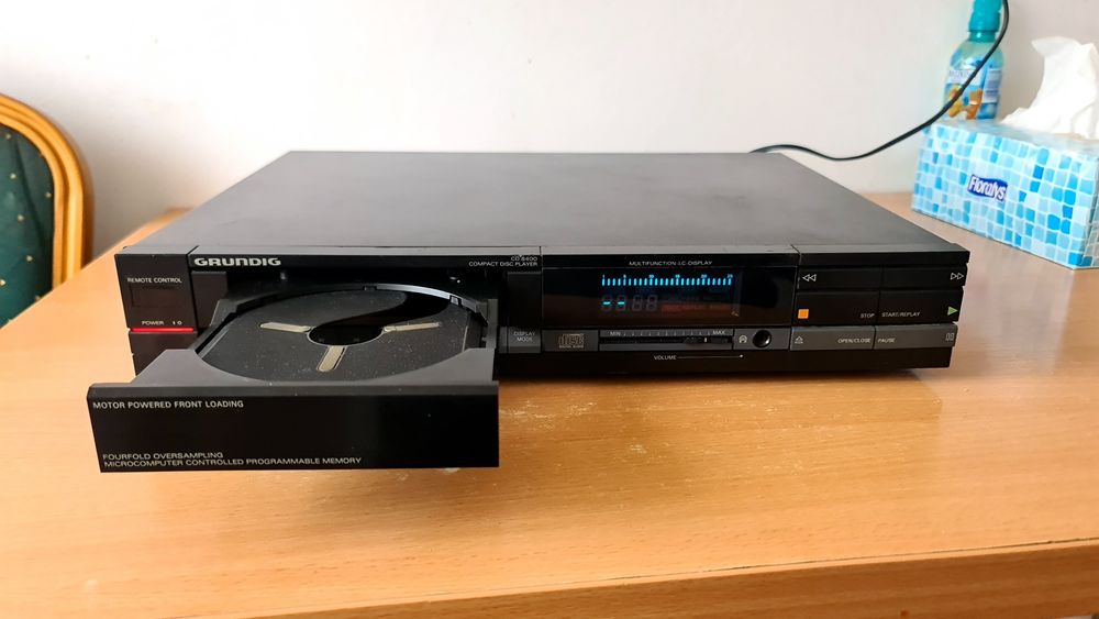 Cd player Grundig cd8400