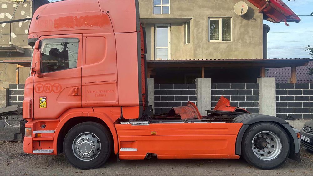 Dezmembrez Scania