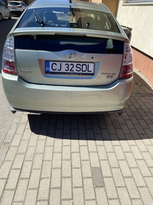 Vand toyota prius 2 an 2008 -198000 km