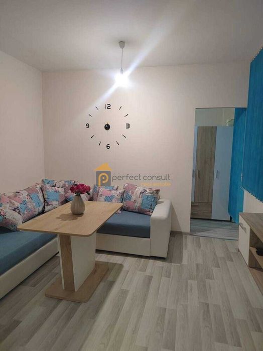 Дава се под наем Двустаен апартамент в Пловдив, Тракия - 40 кв.м за 325 € - Снимка #1