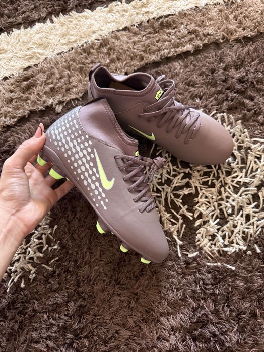 ghete de fotbal Nike pentru copii
