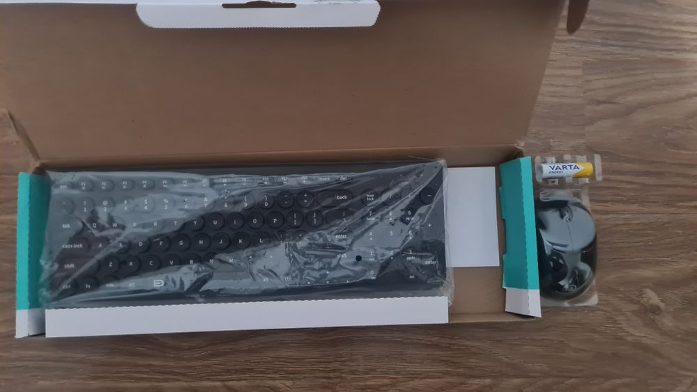 Kit tastatura si mouse