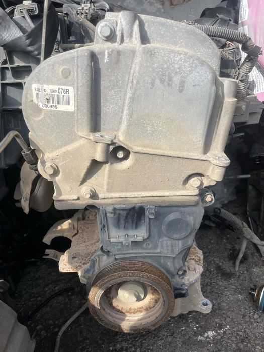 Двигател Дачия Дъстер Dacia Duster 1.6i K4MH642
