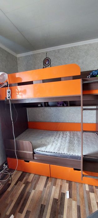 Детская кровать двухъярусная