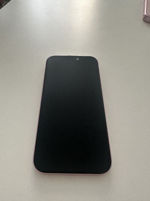 Iphone 15 256GB 96% аккум