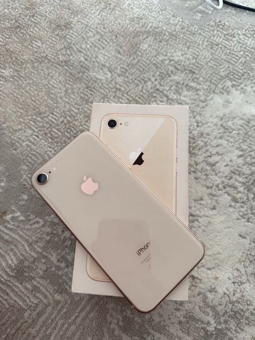 Продается Айфон 8 64 гб