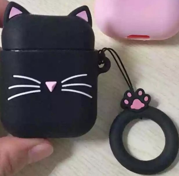 Силиконов кейс за Apple Airpods 1/2 с котката на Karl Lagerfeld