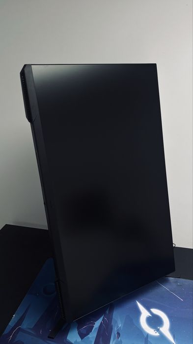 Monitor Gaming Samsung /Schimb cu Scaun Gaming King Size