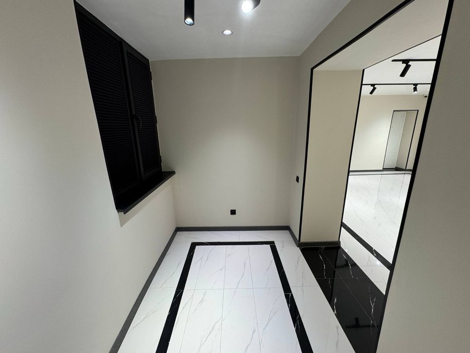 Мирабад | ЦУМ - Сдается в аренду помещение/Евро офис вдоль дороги 95м2