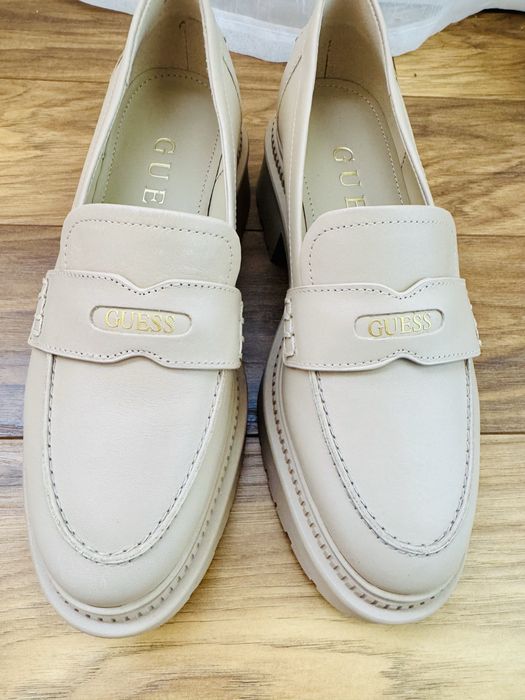 Guess Loafer 37 номер кожени мокасини